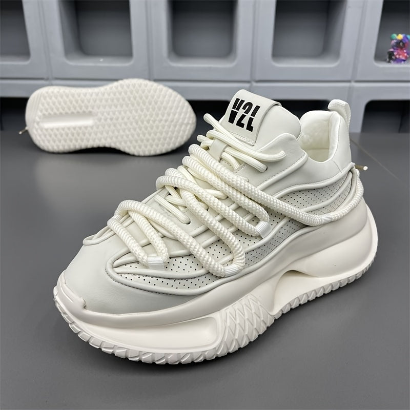 Erkaklar uchun sport uslubidagi krossovkalar, bir rangli, pastki qismi bog'ichli dizayn, qulay ichki mato, mustahkam PVC taglik va kundalik kiyish va yugurish uchun mato ichki taglik.