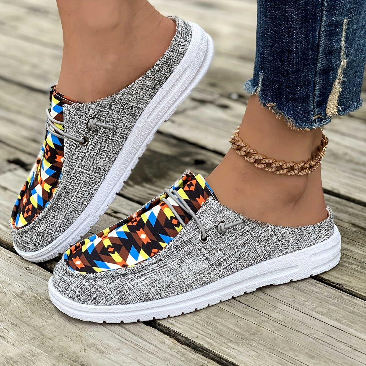 Women's Canvas Slip-On Shoes With Geometric Pattern Casual Sneakers