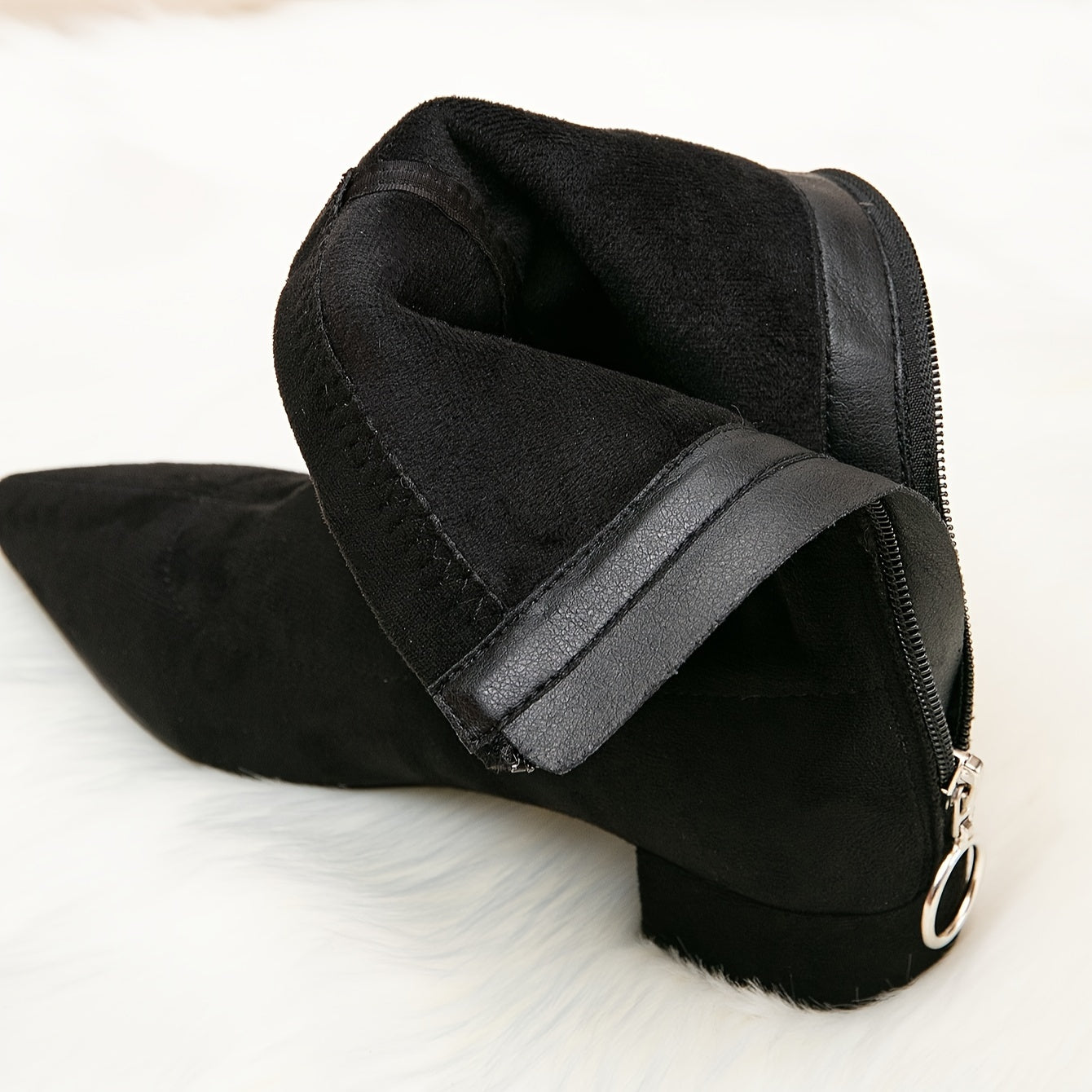 Women's Solid Color Winter Boots Back Zipper Slim Plush Chunky Heel