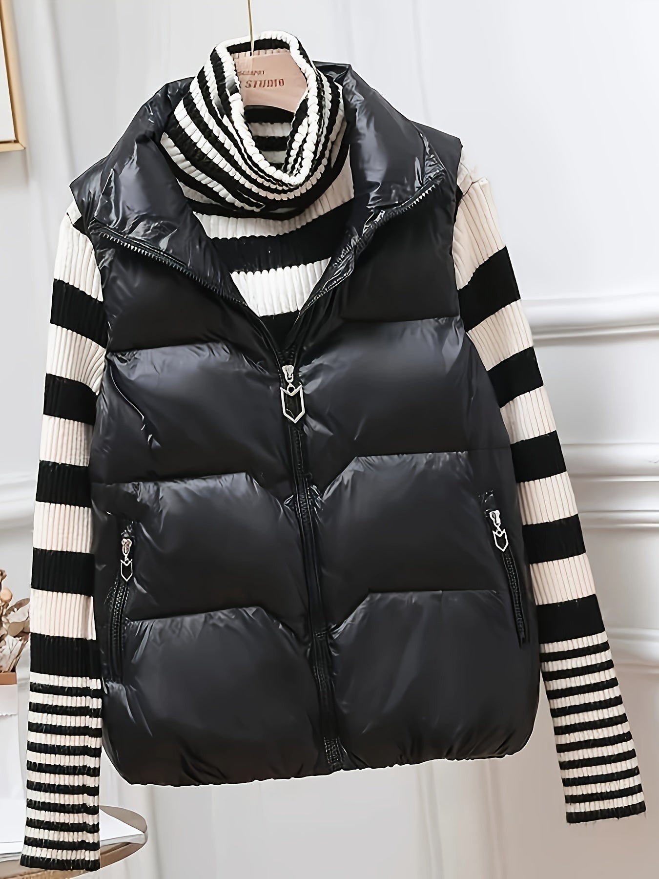 Women's Sleeveless Beige Puffer Vest with Side Pockets and Zipper for Fall Winter