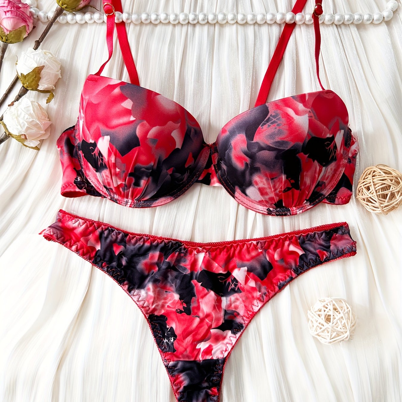 Women's Floral Print Push-Up Bra and Thong Set Black Red Nylon Blend Lingerie