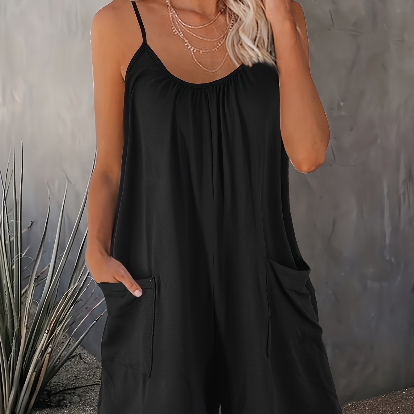 Mono sin mangas de talla grande para mujer con bolsillos y tirantes ajustables gris