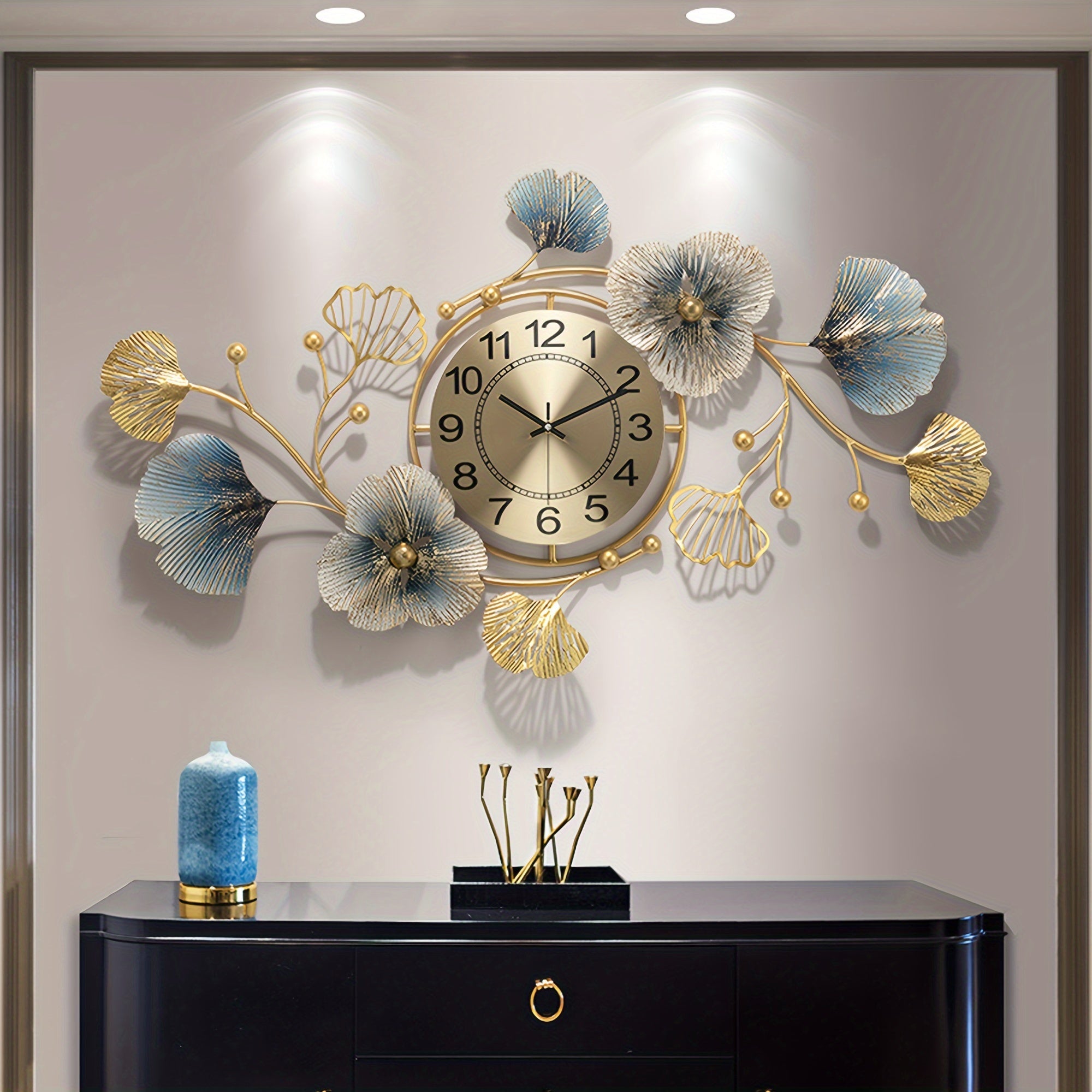 Ginkgo Leaf Metal Wall Clock Silent Floral Design Battery Operated