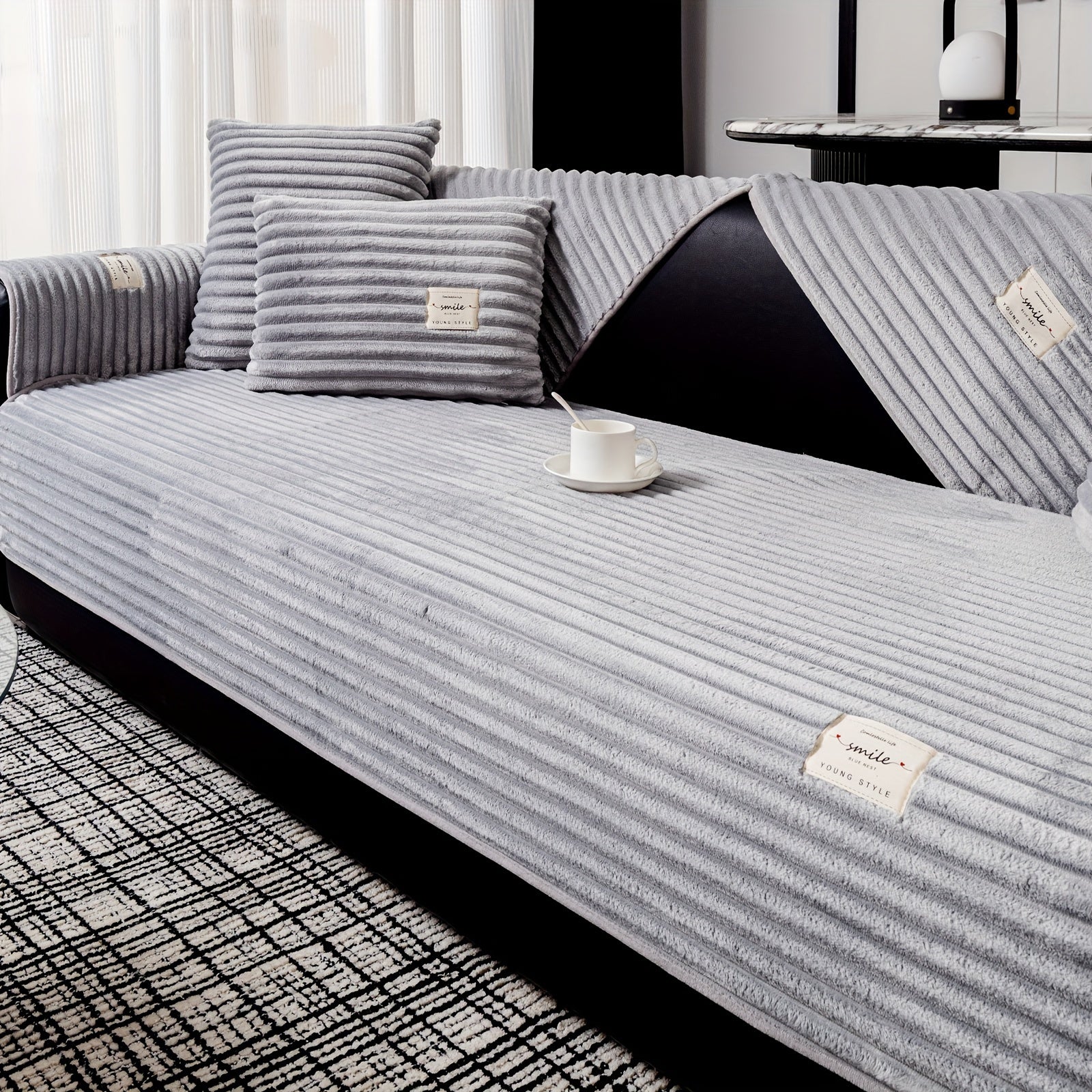 Плюшевый чехол на диван из бархата, противоскользящий, для домашних животных, моющийся в машине, современный стиль, все размеры