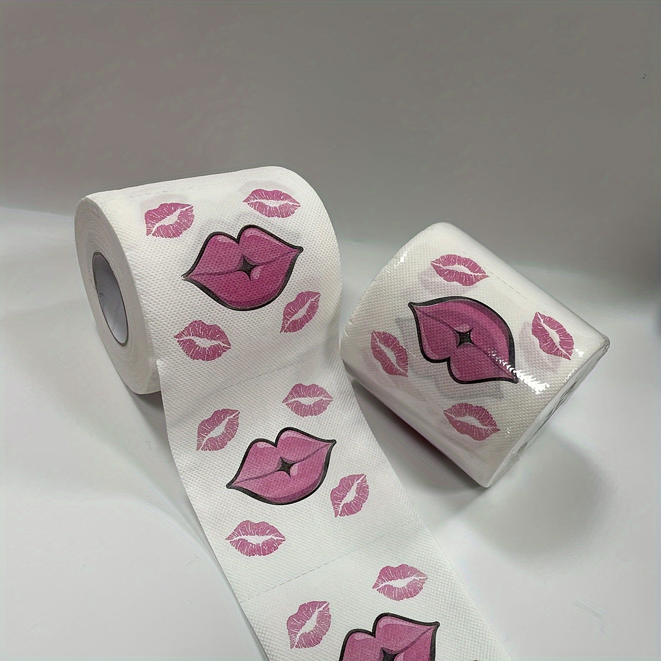 Red Lips Pattern Toilet Paper 1 Roll 3-Ply Bleach-Free Wood Pulp