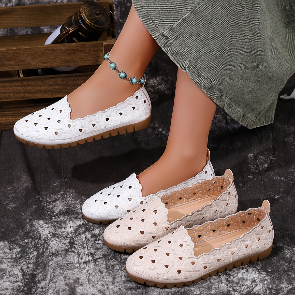 Women’s Vintage-Inspired Cut-Out Ballet Flats Slip-On Comfortable Shoes White Beige