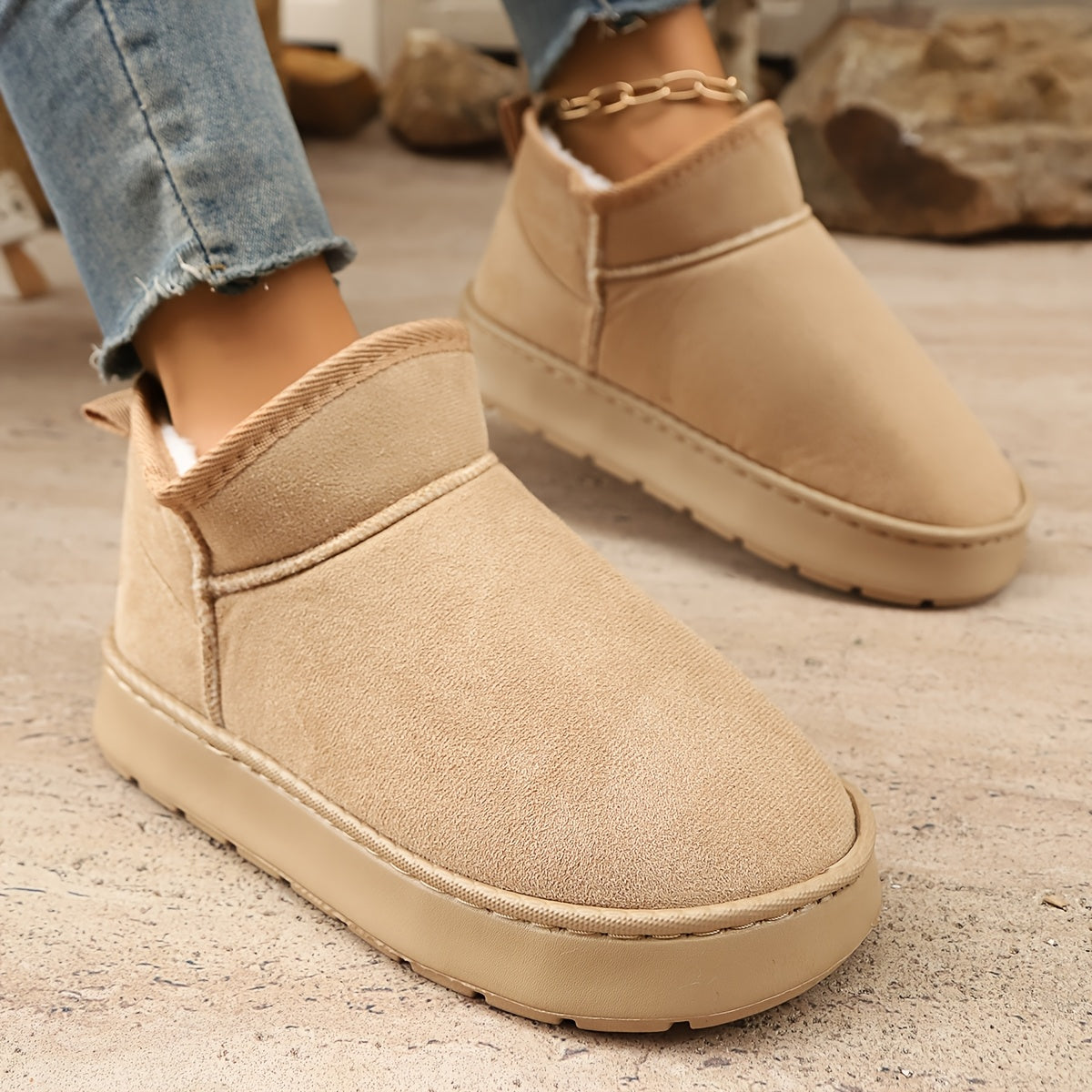 Women's Winter Snow Boots Casual Slip-On Warm Fabric Indoor Outdoor Shoes