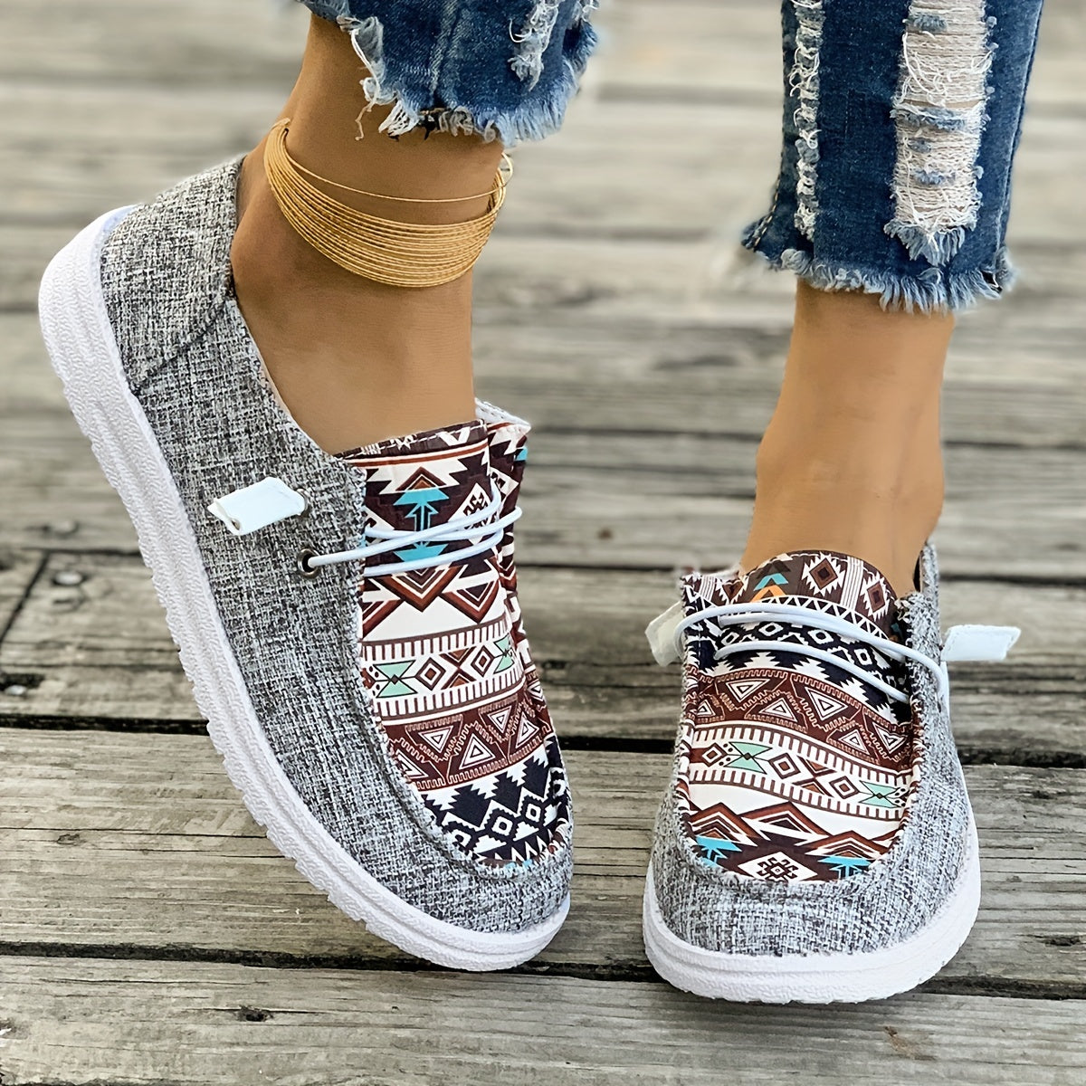 Women's Vintage Fabric Slip-On Sneakers with Random Print