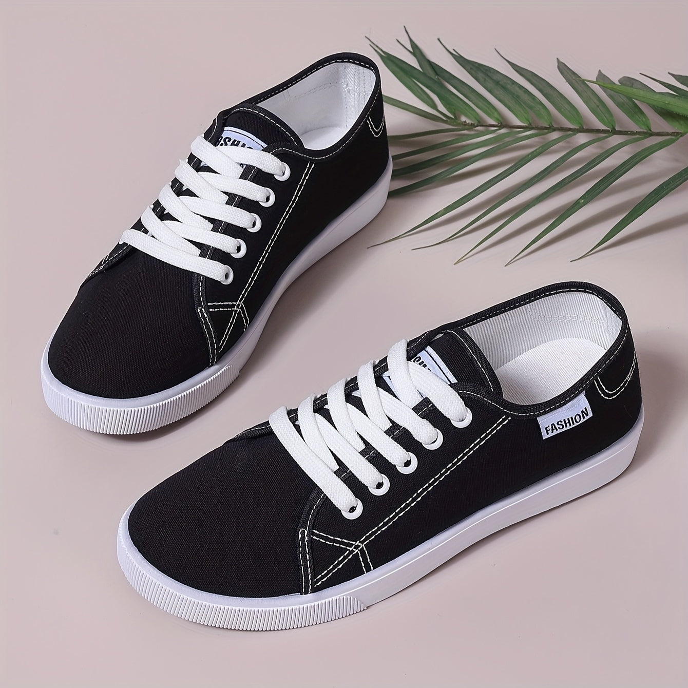 Women’s Casual Low-Top Lace-Up Sneakers Breathable Fabric All-Season Shoes