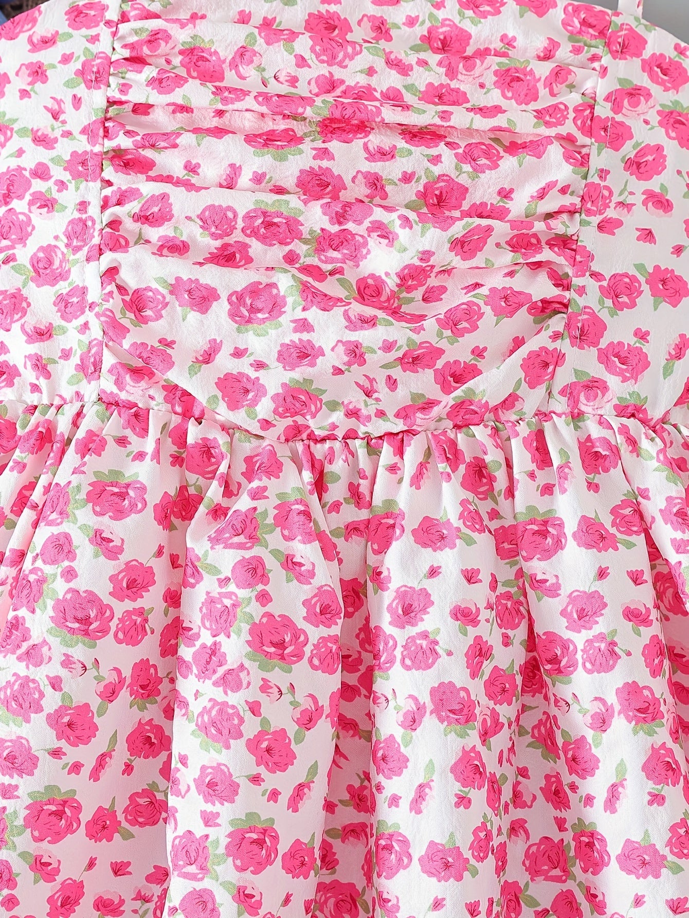 Девочкам 2-частный комплект из джинсовой топа и цветочного ками на лето на улице