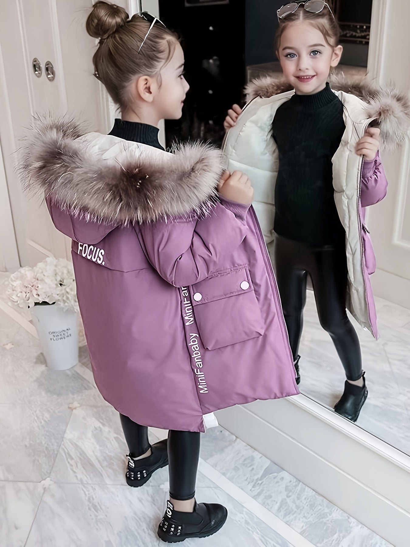 Демисезонное зимнее пальто для девочек с искусственным мехом и алфавитным узором, с капюшоном, на молнии