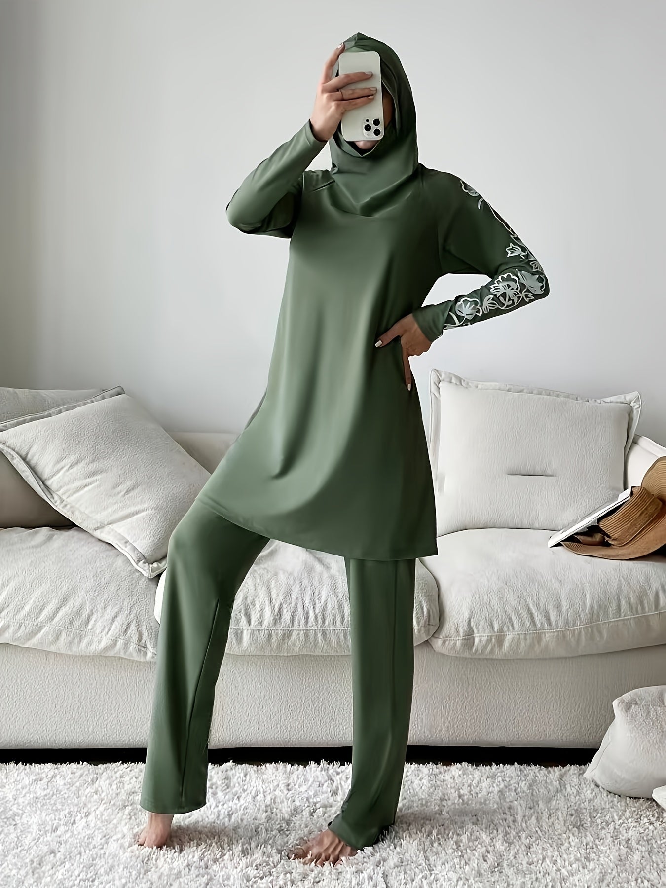 Women's Green Floral Full-Length Swimsuit with Hijab Long Sleeve Polyester Stretch Fabric