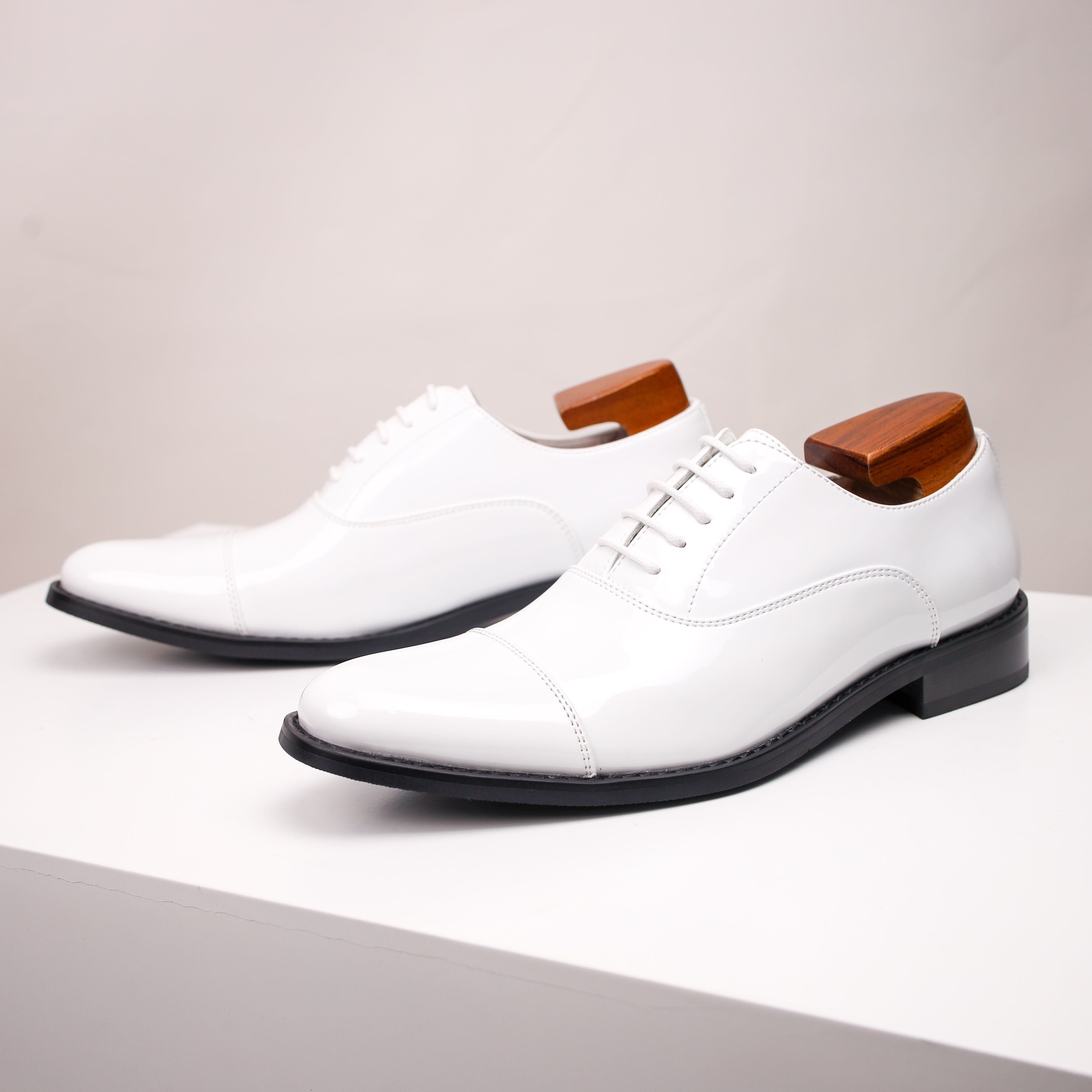 Men's Leather Dress Shoes Cap Toe Oxford for Weddings Business Formal All-Season