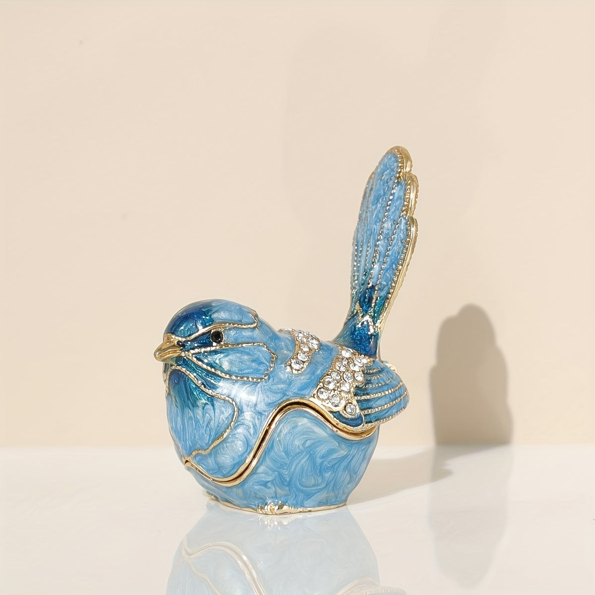 Органайзер для украшений в виде раскрашенной птицы с крышкой на петлях для колец и серег