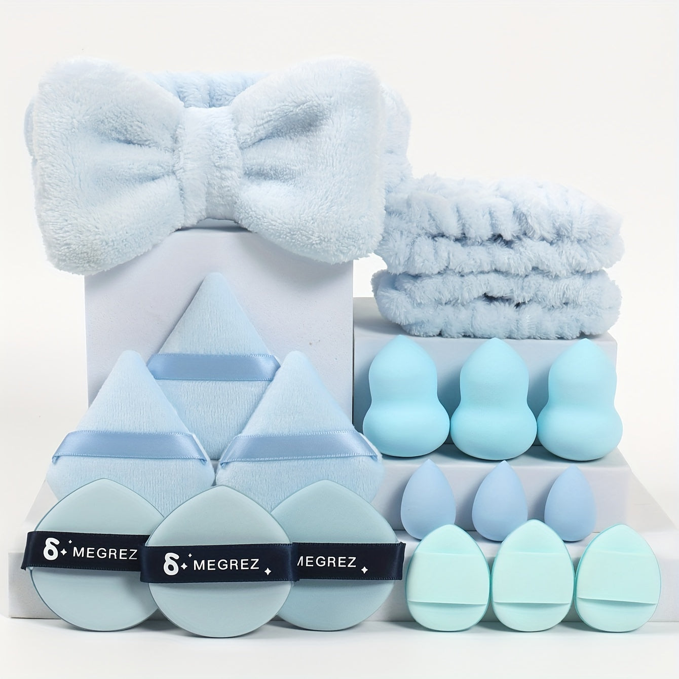 18-Piece Makeup Sponge and Brush Set with Puffs and Accessories for All Skin Types