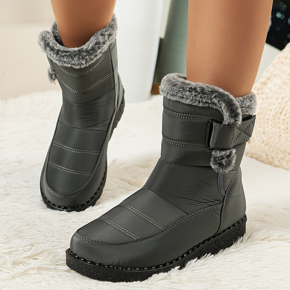 Women's Snow Boots Plush Lined Short Waterproof Winter Boots
