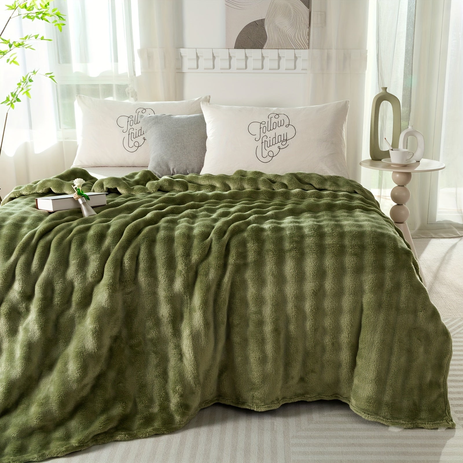 Hypoallergenic Polyester Bed Blanket Faux Rabbit Fur Plush Throw for Bedroom Sofa Travel