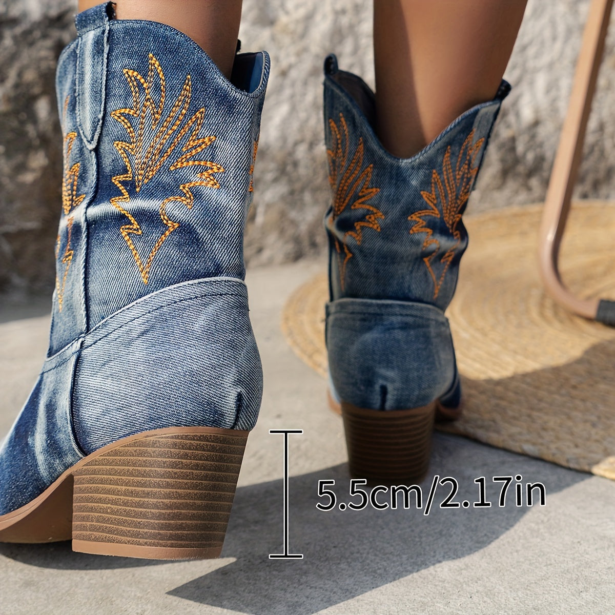 Women's Vintage Embroidered Western Cowgirl Boots with Wooden Heel and Pointed Toe