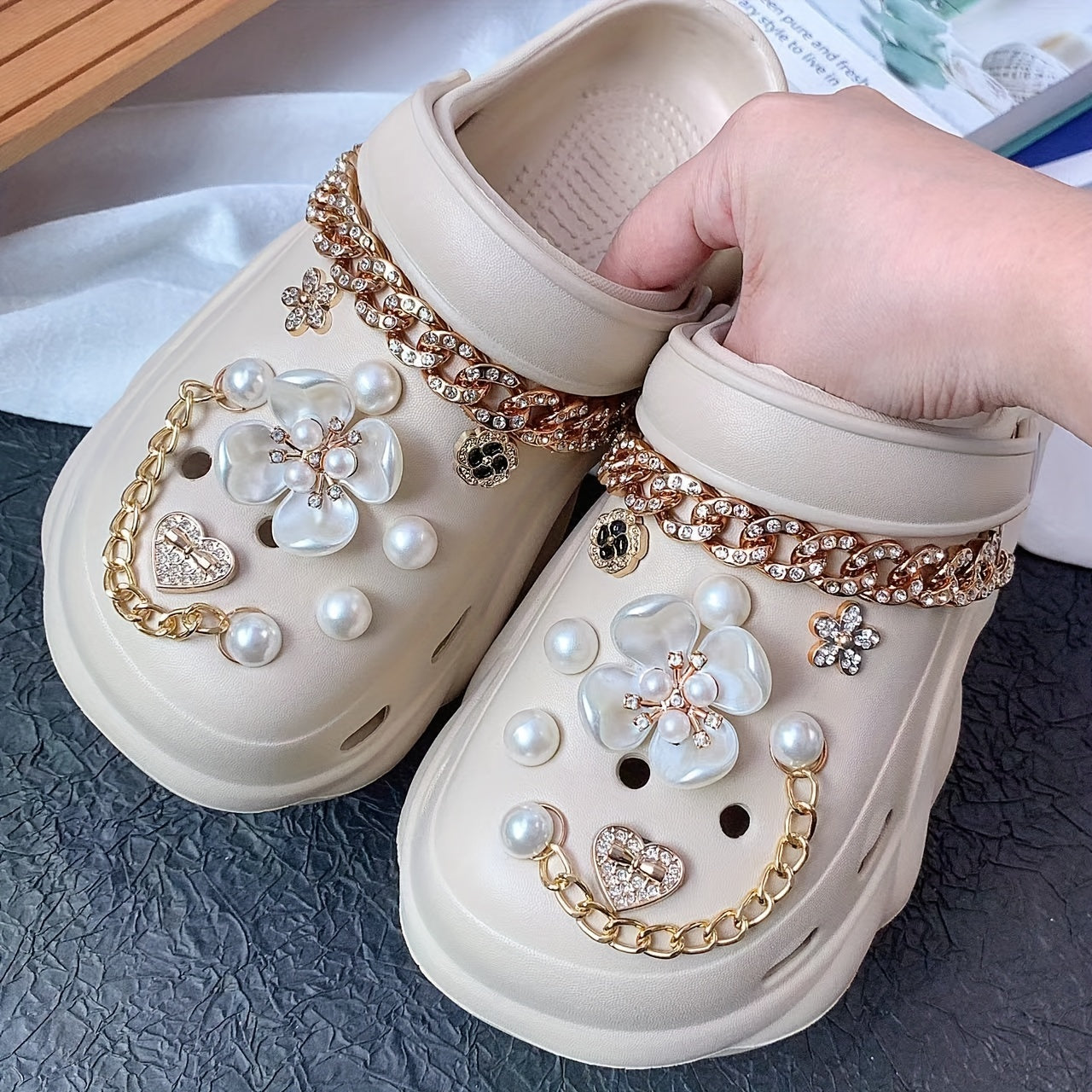 Women EVA Sandals Flat Heel Lightweight Breathable with Faux Pearl