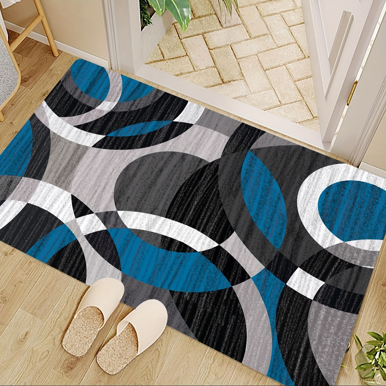 Modern Geometric Non-Slip Floor Mat for Living Room and Bedroom, Easy to Clean Polyester
