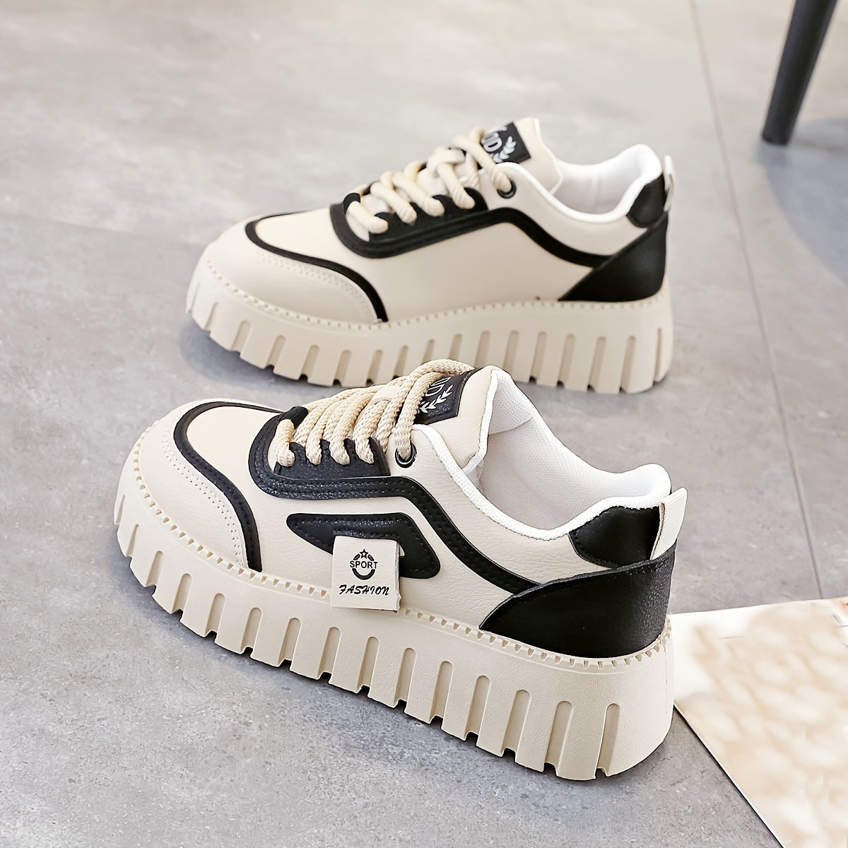 Women's Casual Sneakers Low Top Lace-Up Lightweight Rubber Sole Fabric Insole All-Season