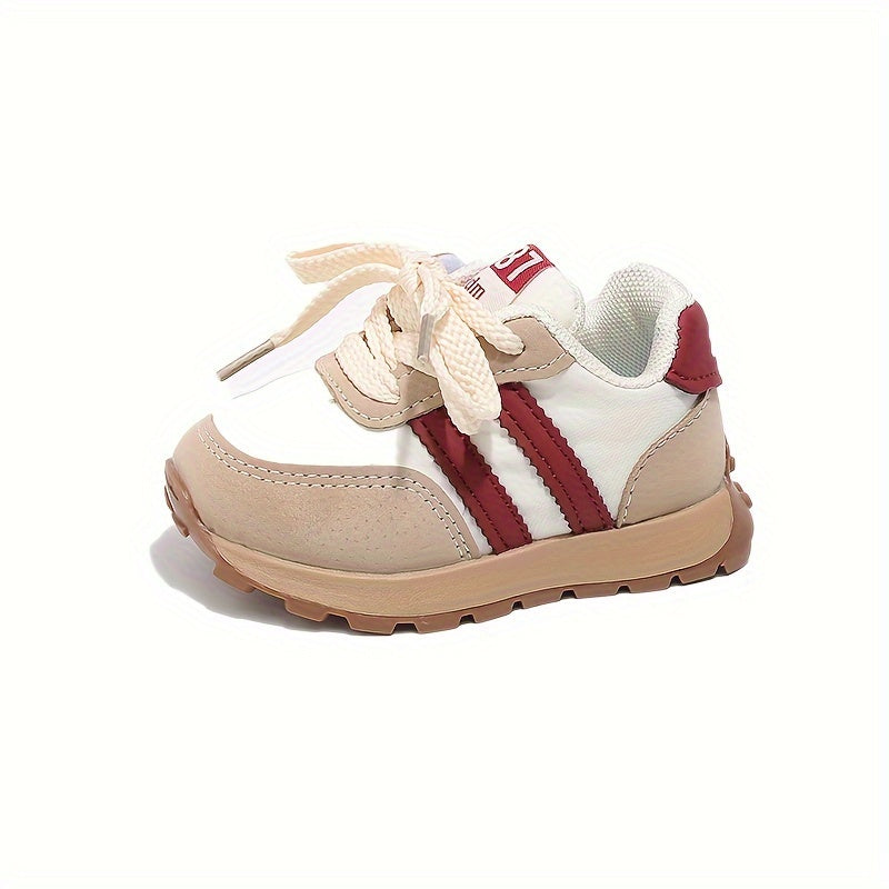 Girls and Boys Low-Top Sports Shoes Lightweight Non-Slip Sneakers for All Seasons