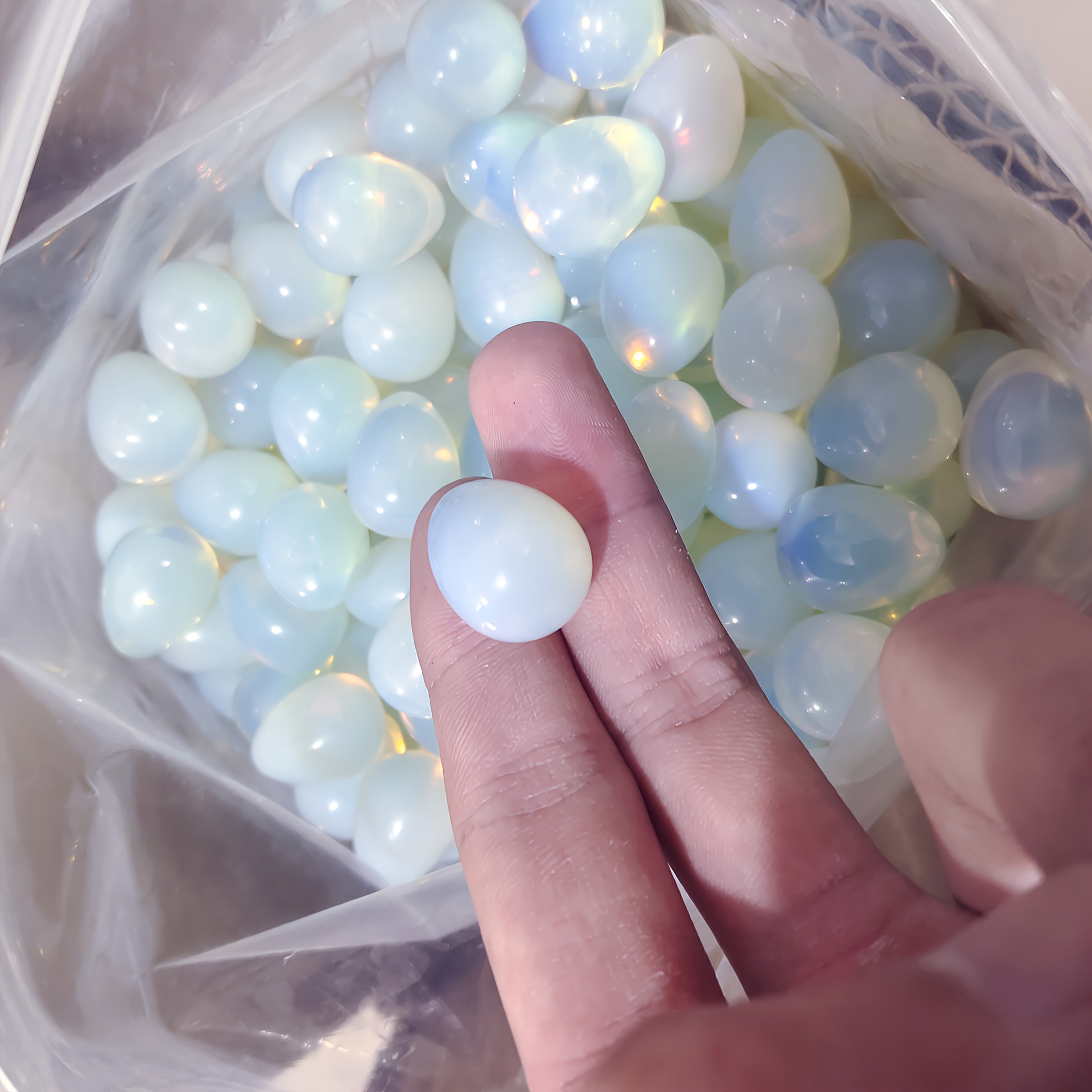 Colgante de huevo de cristal de ópalo, piedra natural, regalo de meditación para mujeres y madres