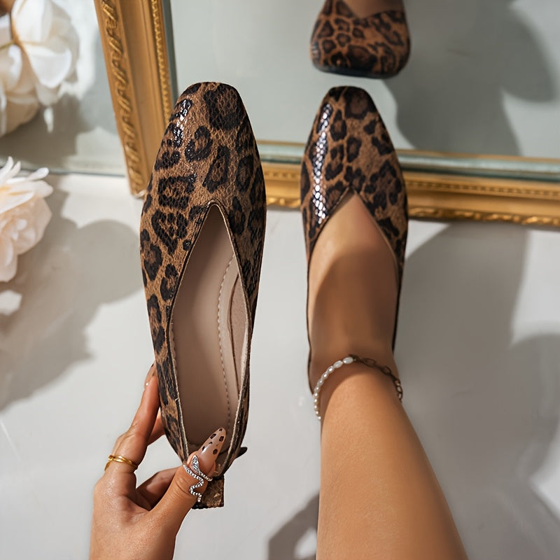 Женские мокасины-слипы с принтом под змею из синтетической кожи, повседневная обувь для платьев