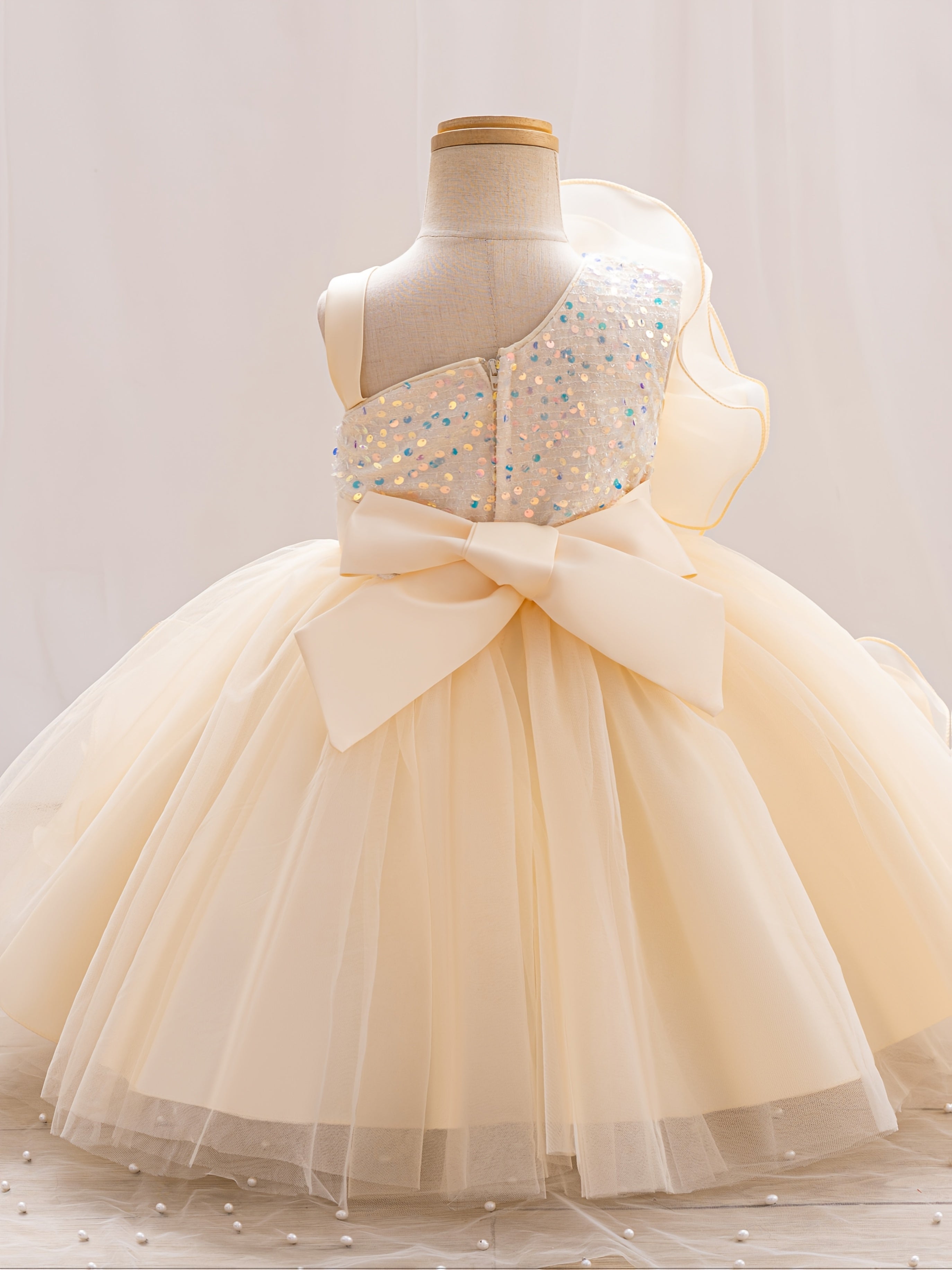 Girls Sleeveless Red Floral Dress for Young Girls Midi Fitted Party Piano Performance