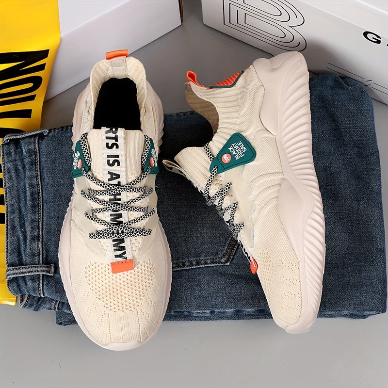 Barcha mavsumlar uchun nafas oladigan erkaklar yugurish poyabzallari, rangli blok dizayni va sirpanmas xususiyati bilan, ochiq havoda lager faoliyatlari uchun ideal.