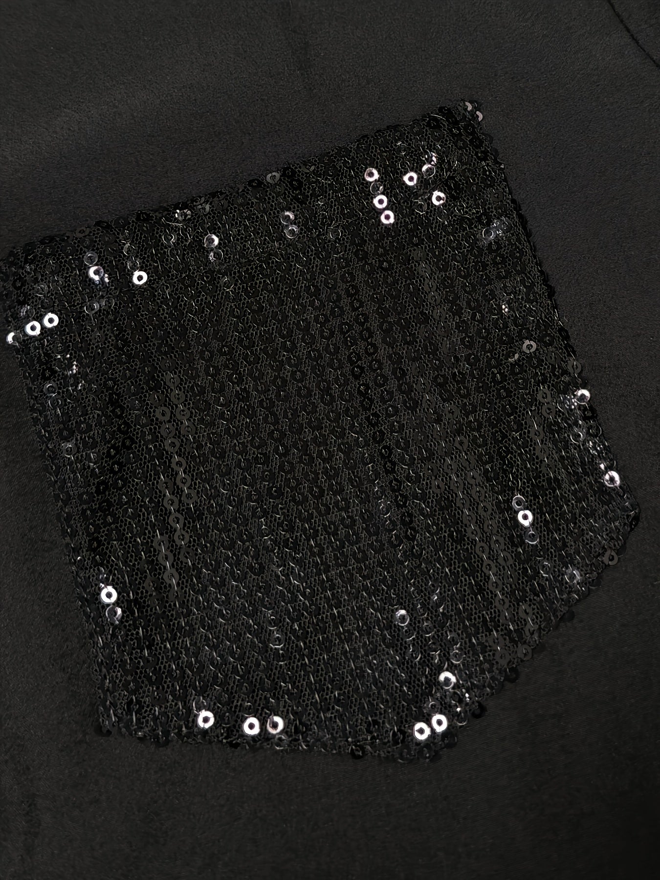 Ayollar uchun 1 dona Elegant Sequins bilan bezatilgan Turg'un Yaka Uzun Yengli Ko'ylak, 95% Polyester 5% Spandeks, Qattiq Rangli To'qilgan Bluzka Bahor/Kuz uchun