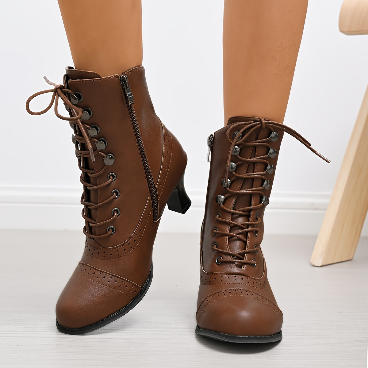 Women Chunky Platform Boots Black Slip-Resistant Rubber Sole All-Season Casual Shoes