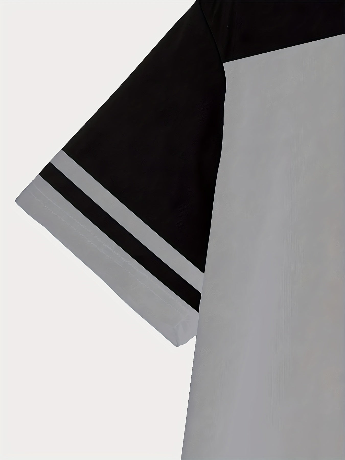 Erkaklar uchun yumshoq bo'yinli futbolka, 100% polyester to'qilgan matodan tayyorlangan, bir rangda. Har mavsumda kiyish uchun oddiy moslama. Mustahkam va zamonaviy oddiy futbolka.