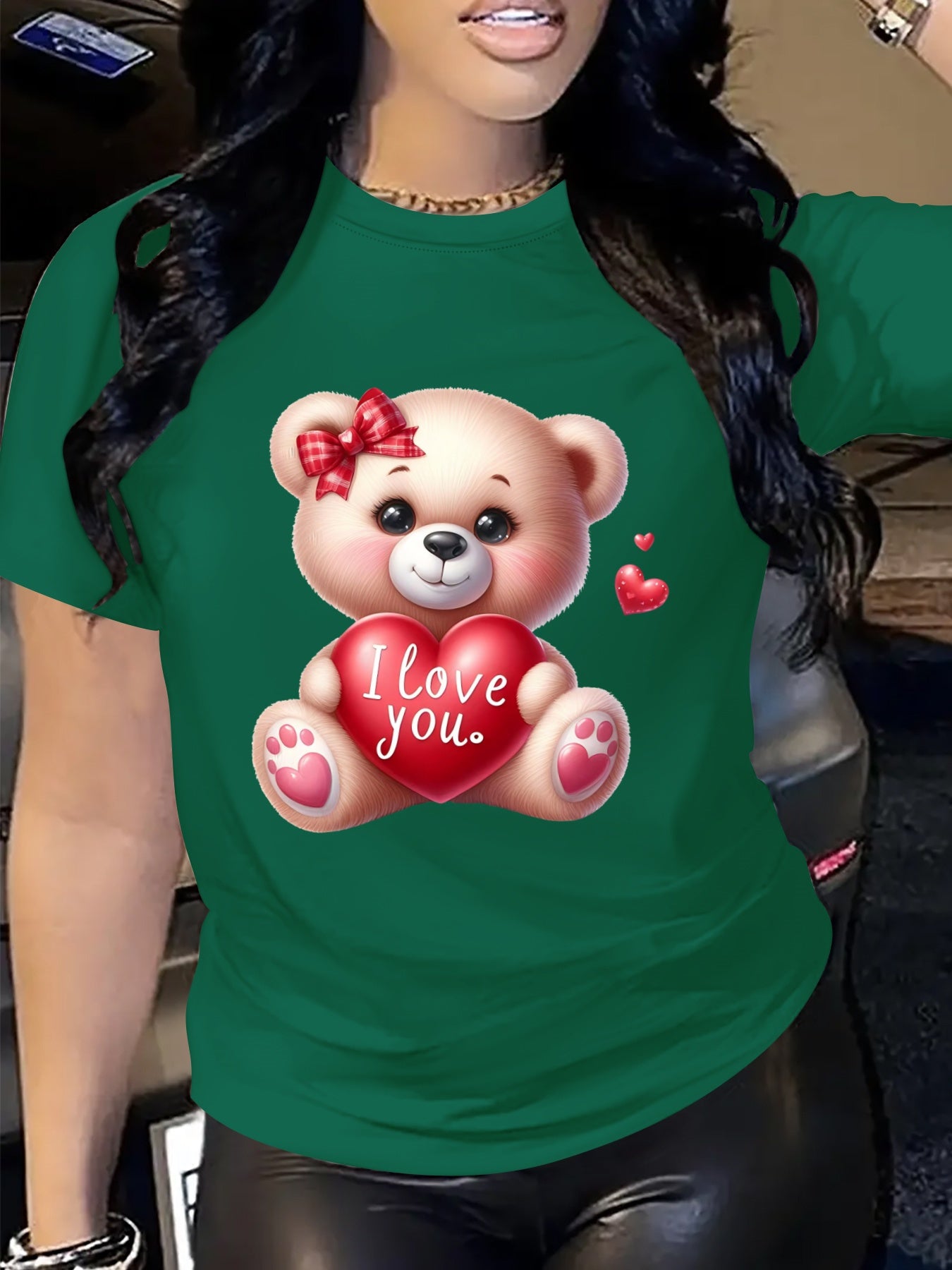 Plus Size Women's Loose Fit T-Shirt with Cartoon Bear and Heart Print