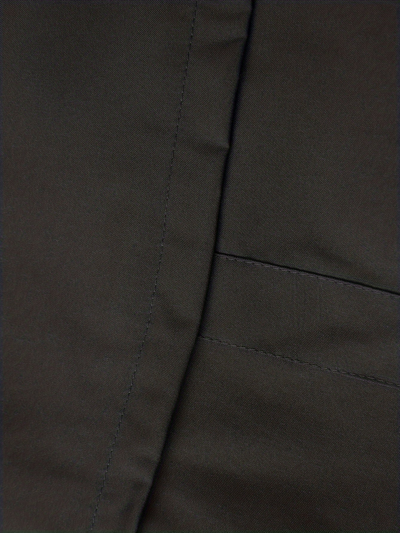 Bahor va kuzda ochiq havoda faoliyatlar uchun erkaklar uchun kapüşonli fermuarlı yuk jeki.