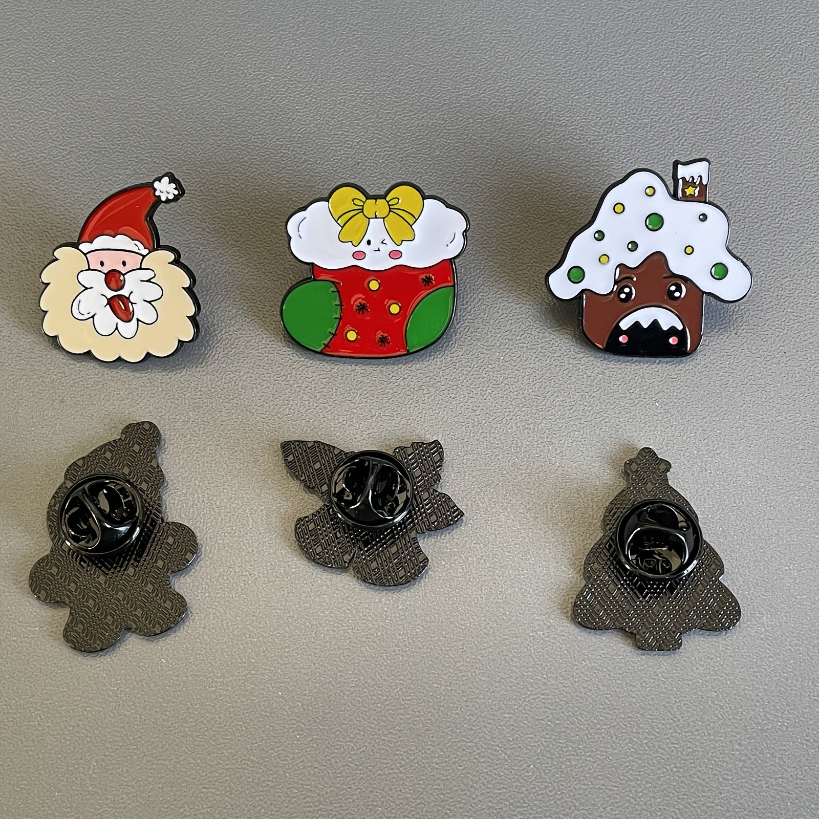 6 ta Yangi yil emal pinlari to'plami, noaniq shakldagi alloy broshlar, Santa, gingerbread va daraxt dizaynlari