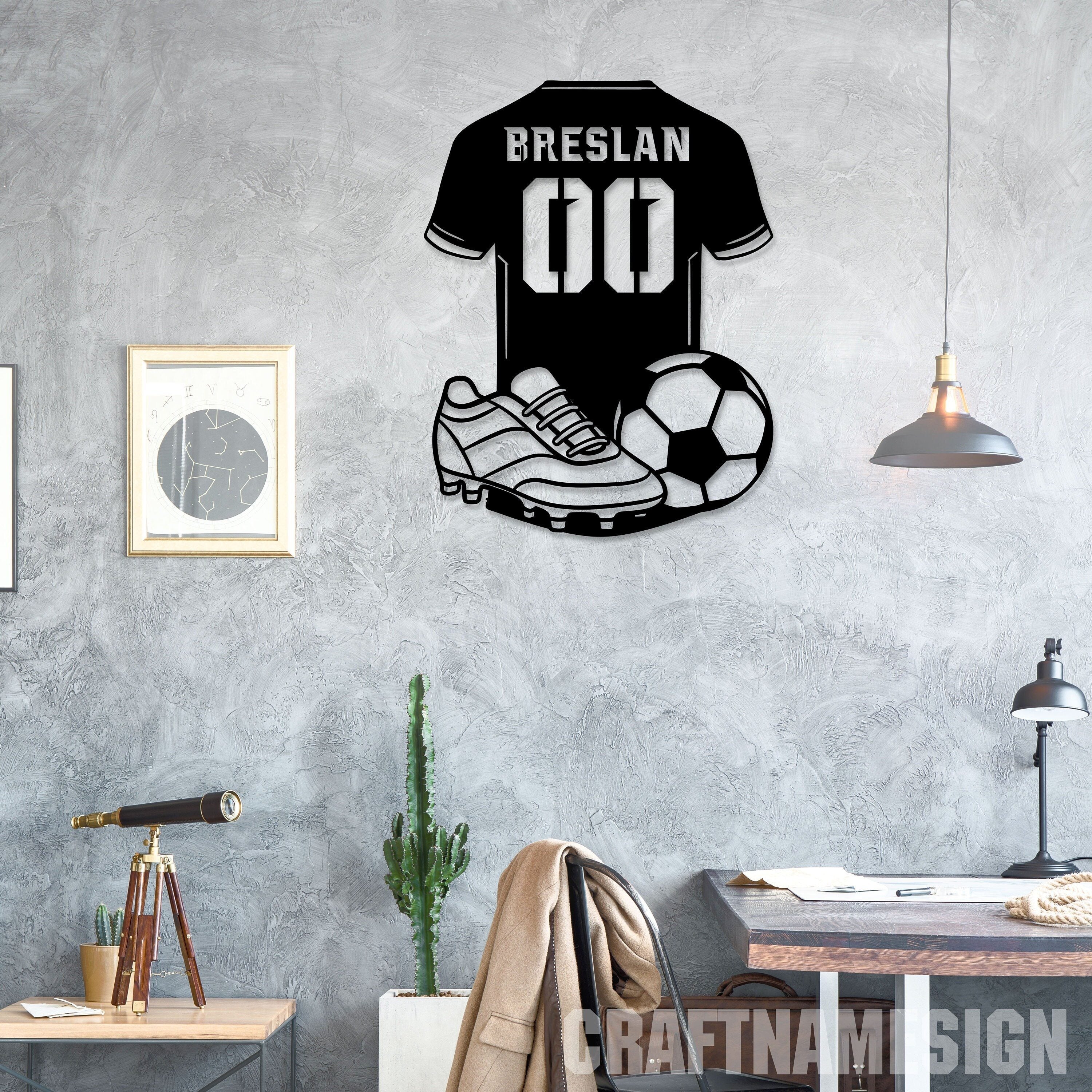 Señal de silueta de fútbol en metal negro personalizada para jardín y decoración exterior en casa