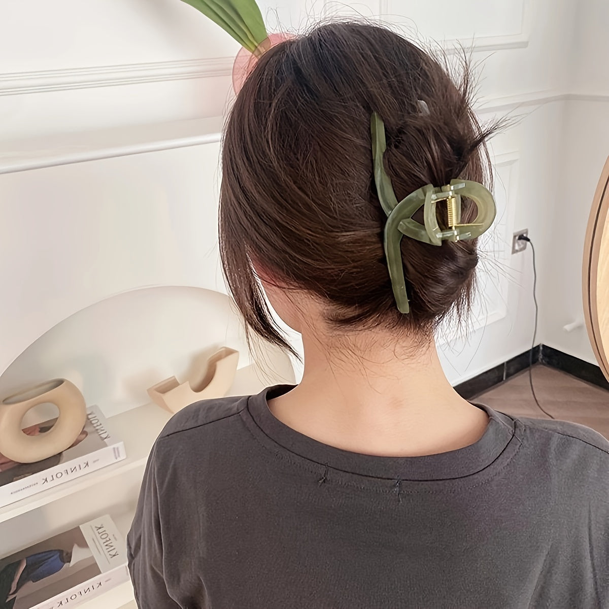 Set of 4 Transparent Shark Hair Clips for Back of Head Styling