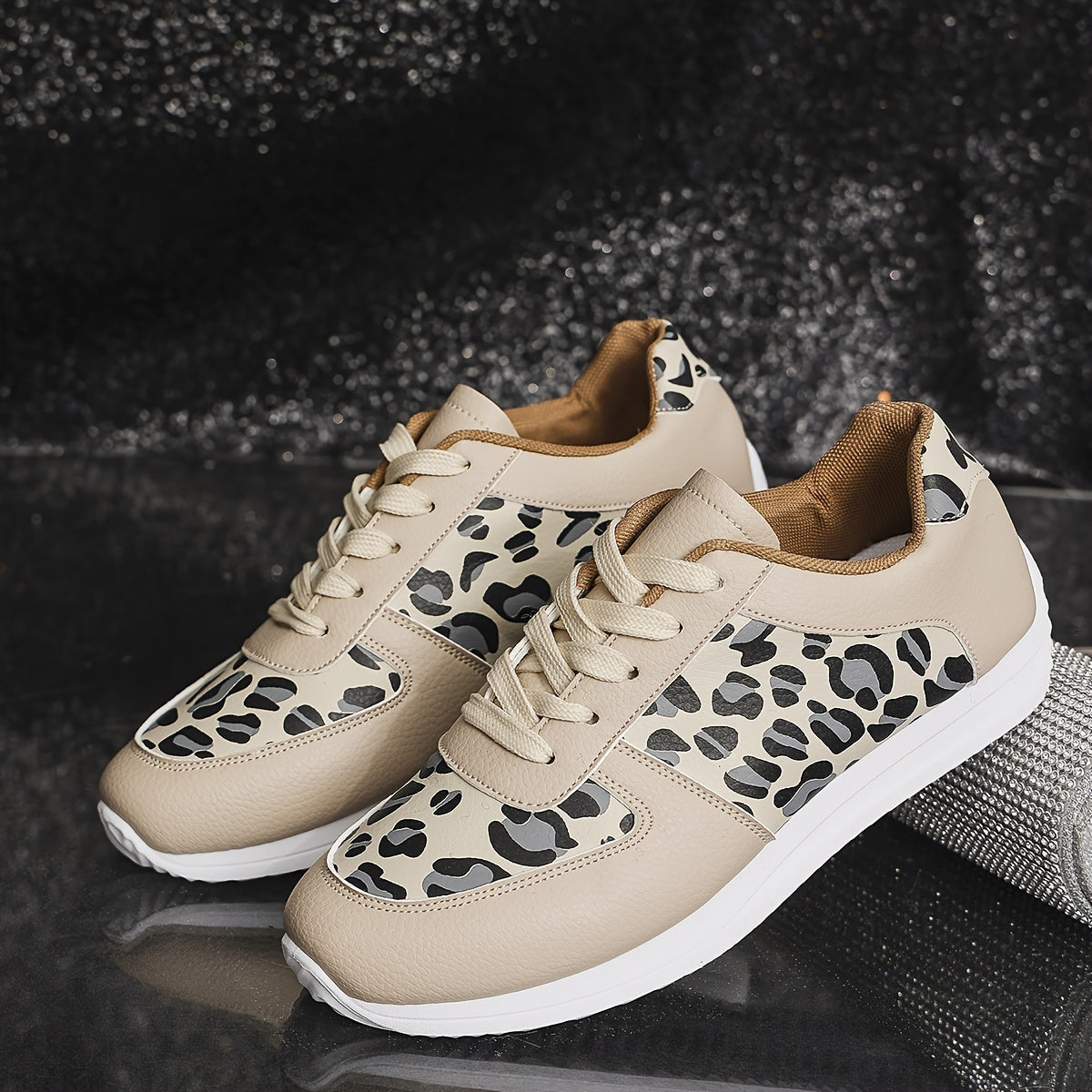 Women’s Leopard Print Sneakers Lightweight Comfortable Casual Shoes
