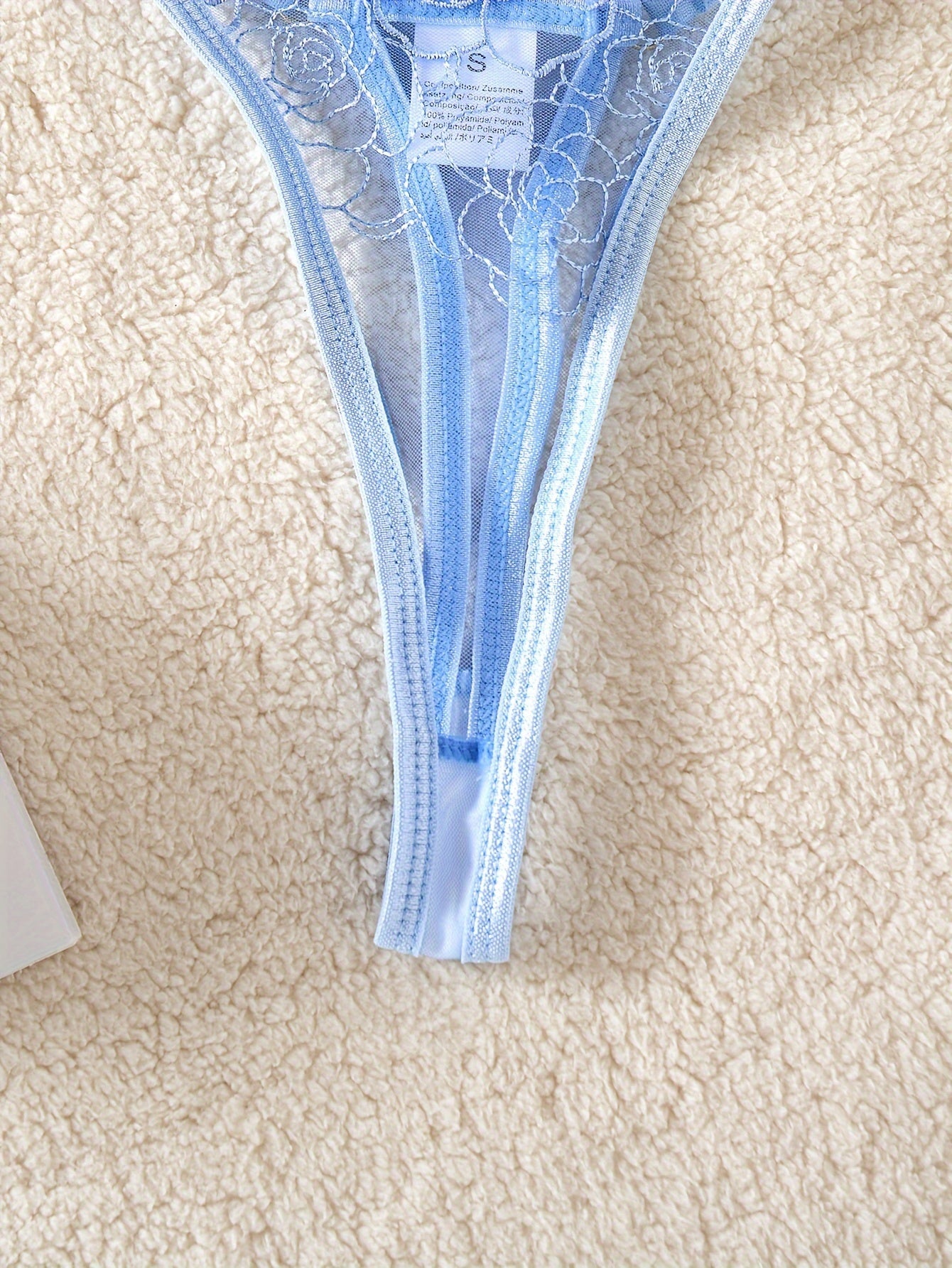 Green Floral Embroidered Lingerie Set with Push-Up Bra and Thong