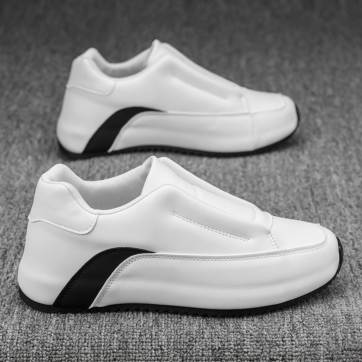 Men's Casual Slip-On Sneakers Black White Thick Sole Height Boosting Low Top Round Toe All-Season
