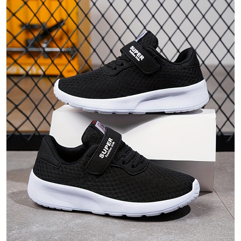 Boys Mesh Sneakers with Lightweight Platform Sole for Spring Outdoor Activities