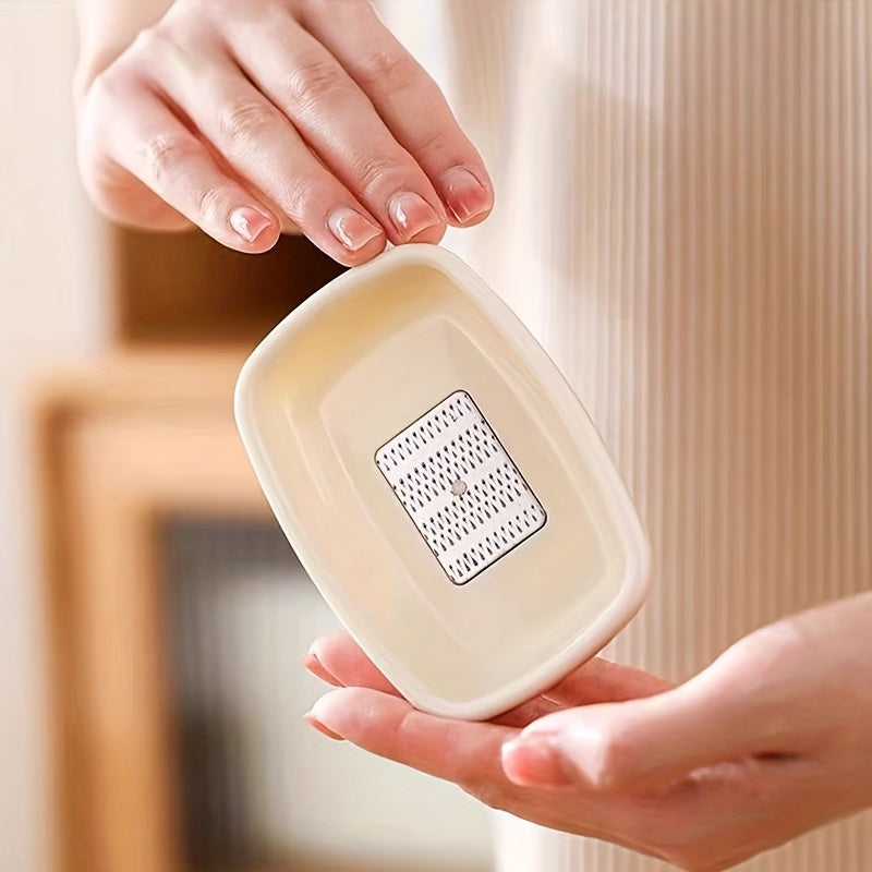 Qattiq po'latdan yasalgan tishli maydalagich oshxonada tez loyni olib tashlash uchun, zanjabil, sarimsoq va boshqa oziq-ovqatlar uchun mos. Oziq-ovqat xavfsiz dizayn va oson ushlash uchun tutqich bilan jihozlangan.