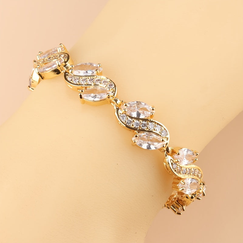 Zarif ayollar bilaguzugi, hashamatli kubik zirkon zanjir bilan - to'ylar va partiyalar uchun ideal, zamonaviy mis zargarlik tanlovi.