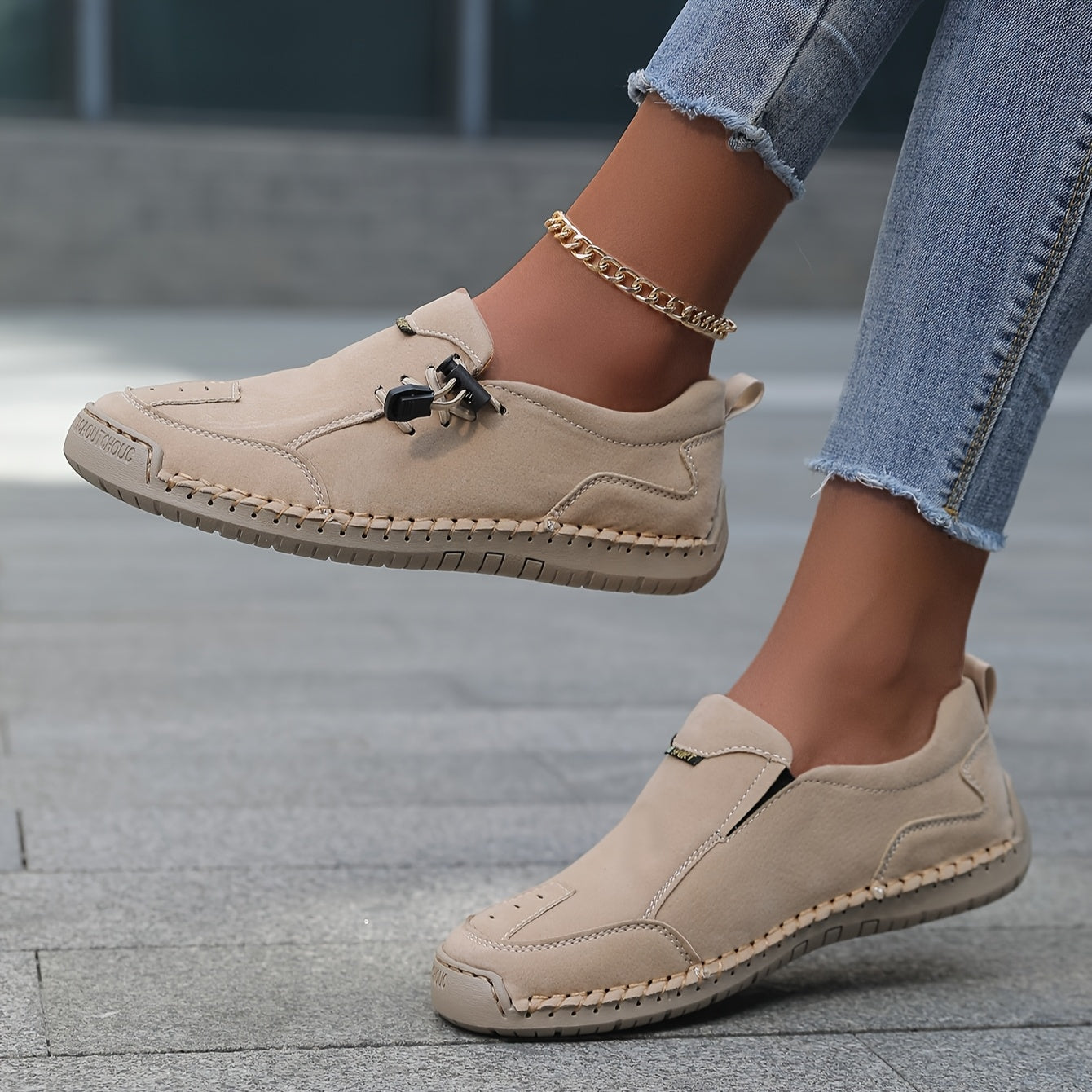 Women's Casual Low-Top Sneakers in 8 Colors Breathable PU Material