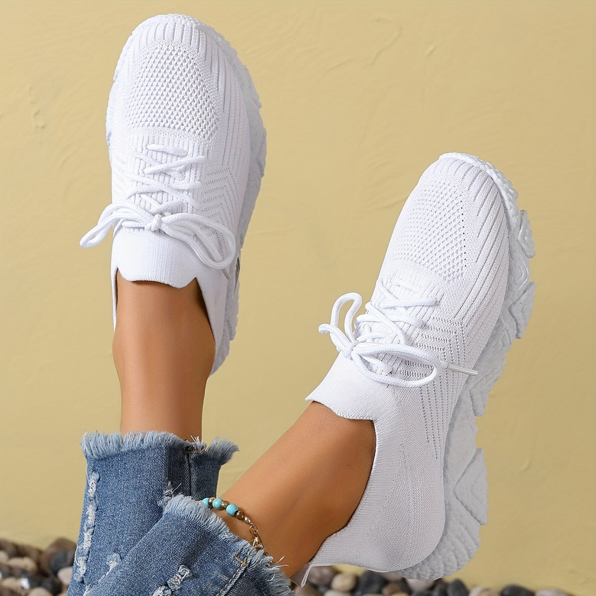 Women's Mesh Lace-Up Casual Sneakers Breathable Lightweight Running Shoes