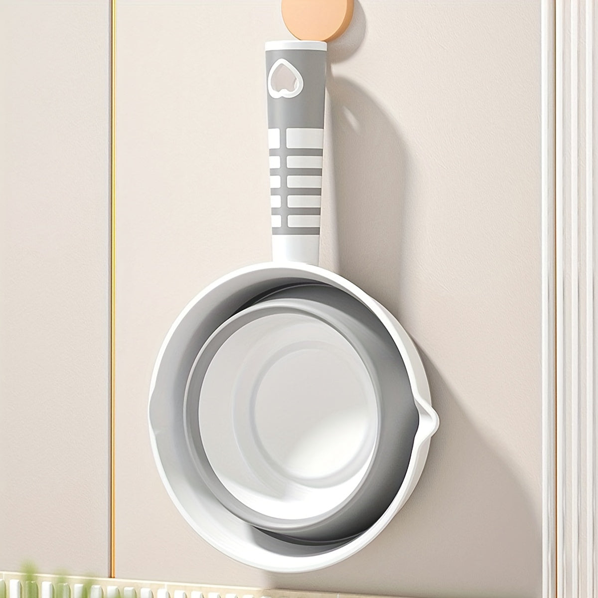 Collapsible Water Spoon Unbreakable Thickened Plastic Long Handle Kitchen Utensil