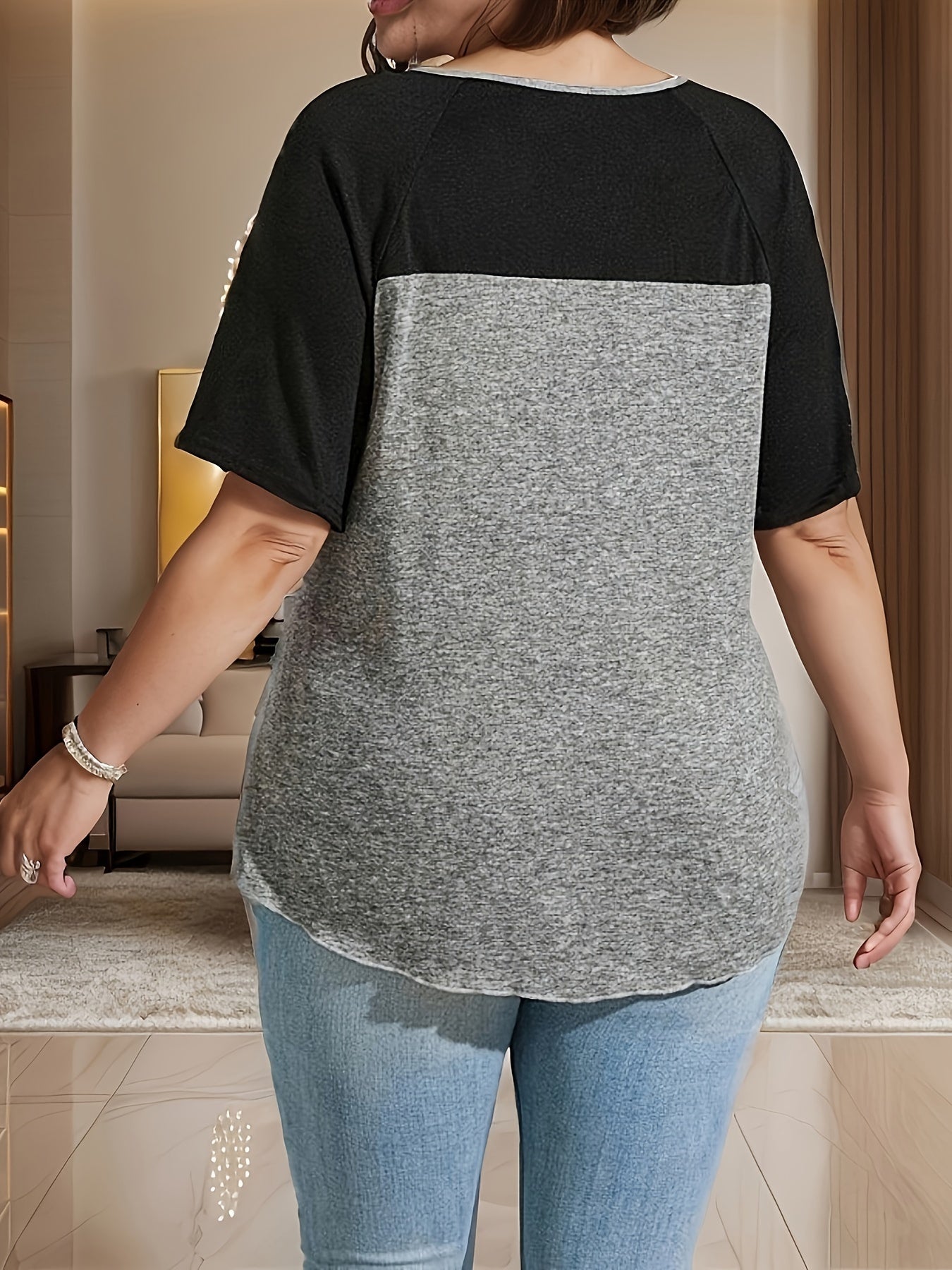 Plus Size Lace Stitching Colorblock V-Neck T-Shirt Summer Casual Women's Top