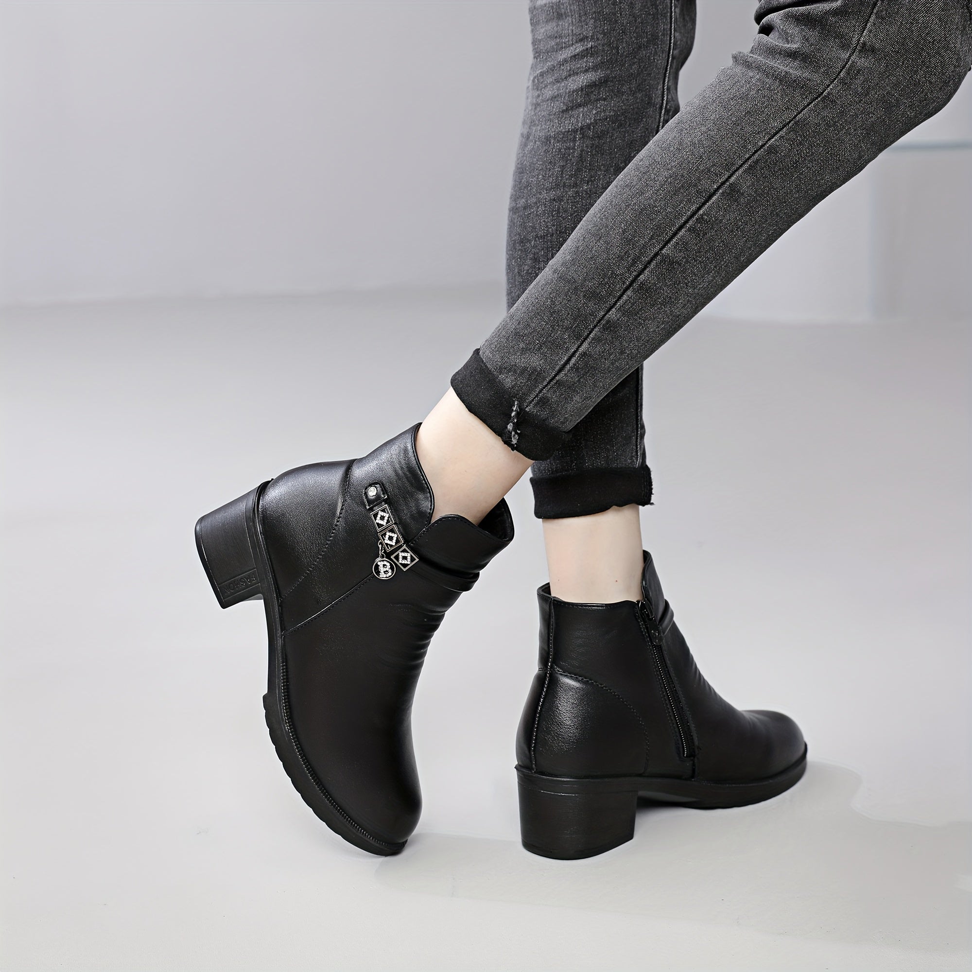 Women’s Ankle Boots With Chunky Heel Zipper Cold Weather Shoes