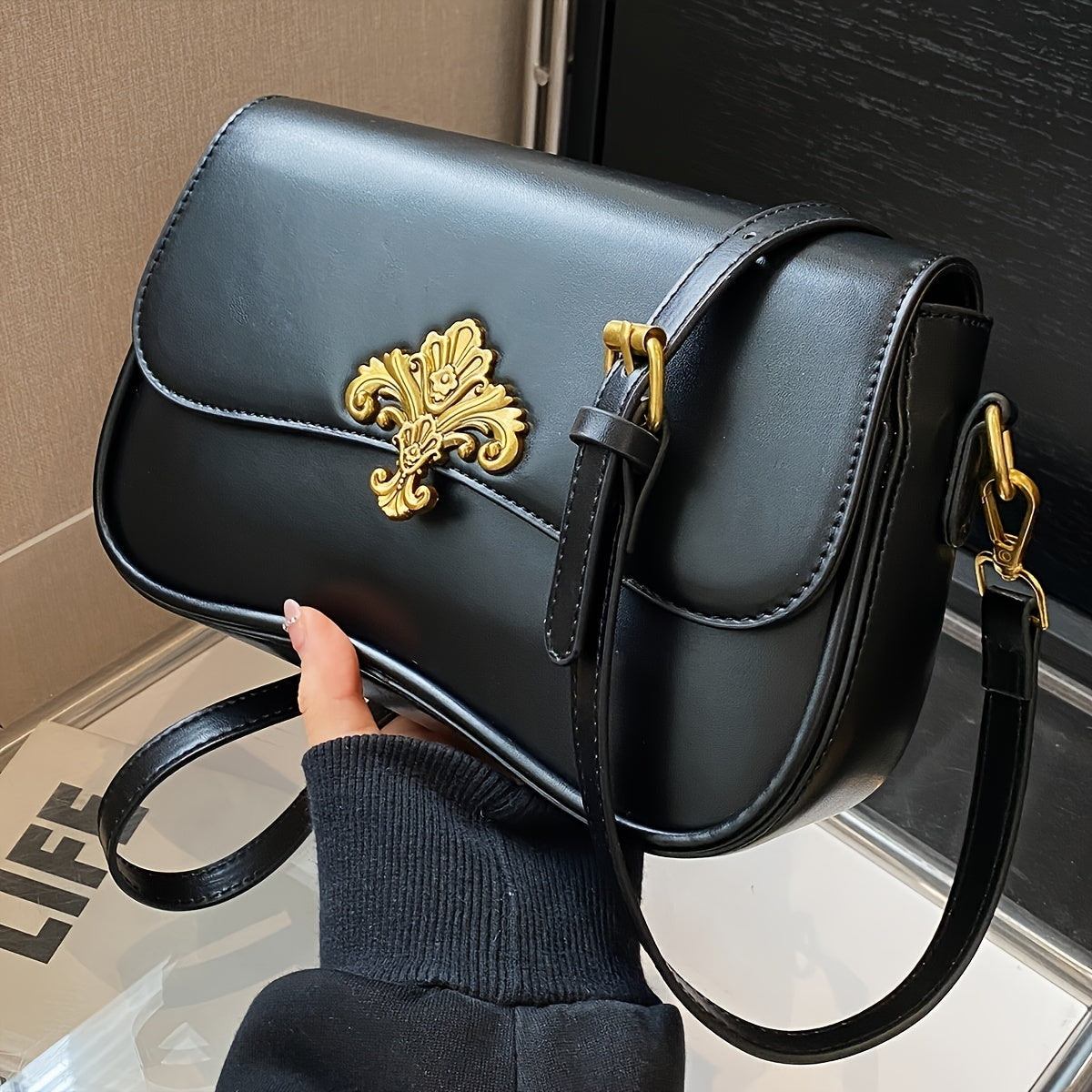 Women's Crossbody Bag PU Solid Color Large Capacity Zipper Closure for Multiple Occasions